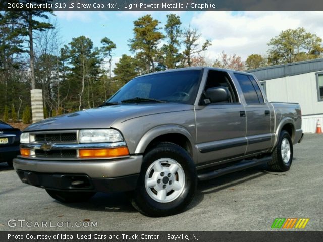 2003 Chevrolet S10 LS Crew Cab 4x4 in Light Pewter Metallic
