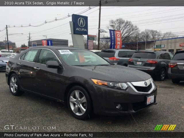 2010 Acura TSX Sedan in Grigio Metallic