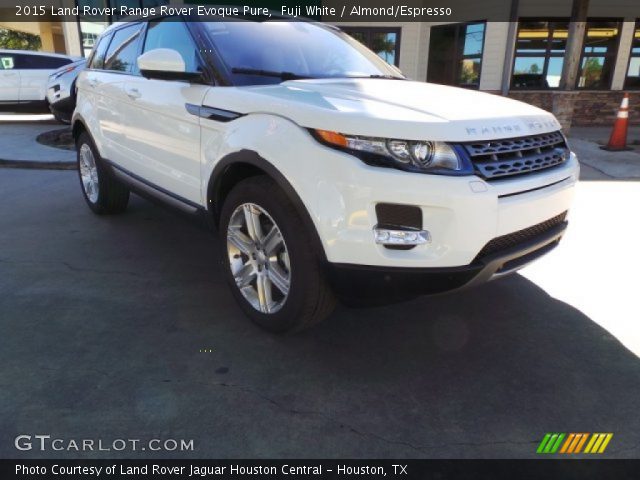 2015 Land Rover Range Rover Evoque Pure in Fuji White