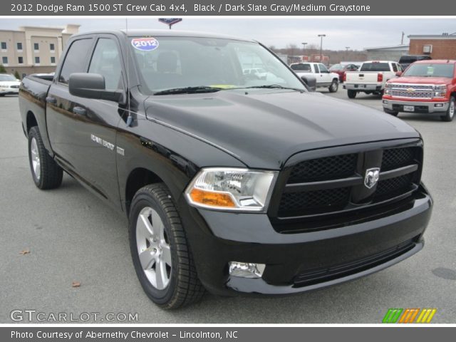 2012 Dodge Ram 1500 ST Crew Cab 4x4 in Black