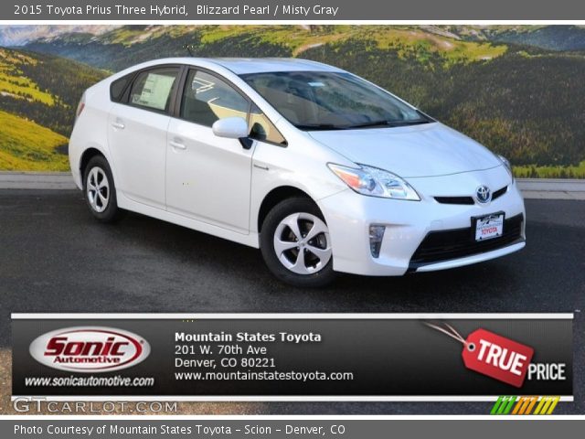 2015 Toyota Prius Three Hybrid in Blizzard Pearl