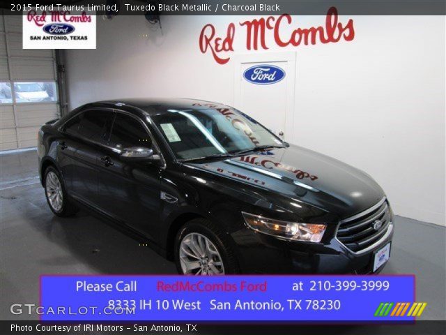 2015 Ford Taurus Limited in Tuxedo Black Metallic