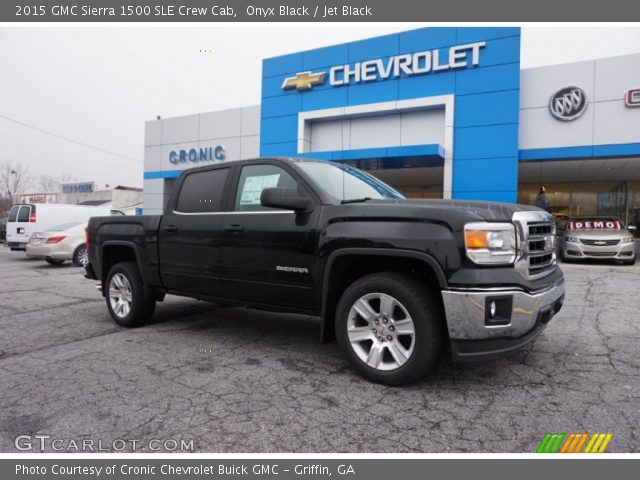 2015 GMC Sierra 1500 SLE Crew Cab in Onyx Black