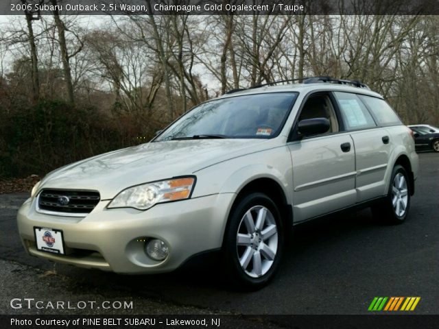2006 Subaru Outback 2.5i Wagon in Champagne Gold Opalescent