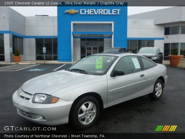 2005 Chevrolet Cavalier LS Coupe in Ultra Silver Metallic