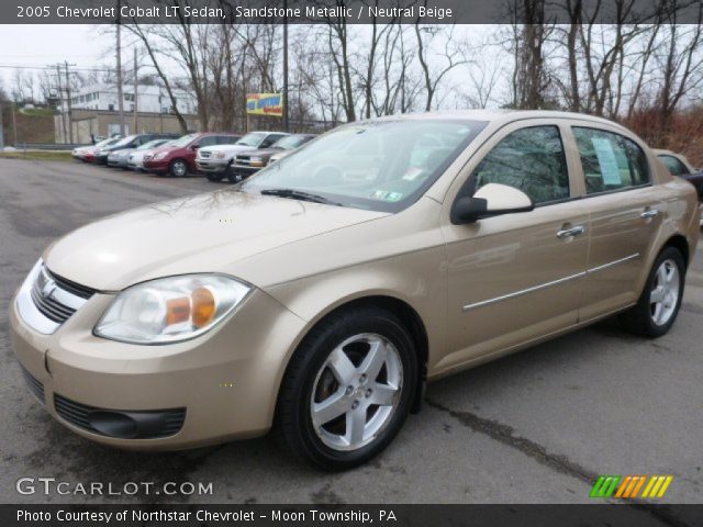 2005 Chevrolet Cobalt LT Sedan in Sandstone Metallic
