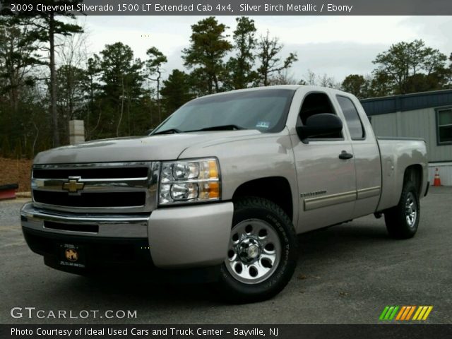 2009 Chevrolet Silverado 1500 LT Extended Cab 4x4 in Silver Birch Metallic