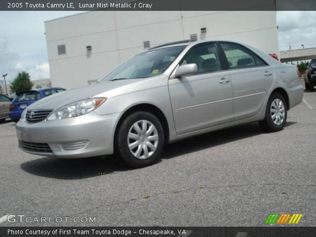 2005 Toyota Camry LE in Lunar Mist Metallic