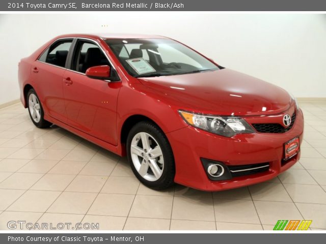 2014 Toyota Camry SE in Barcelona Red Metallic