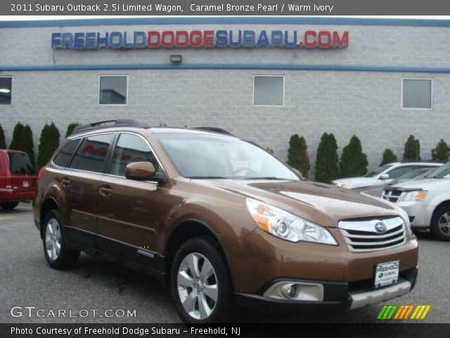 2011 Subaru Outback 2.5i Limited Wagon in Caramel Bronze Pearl