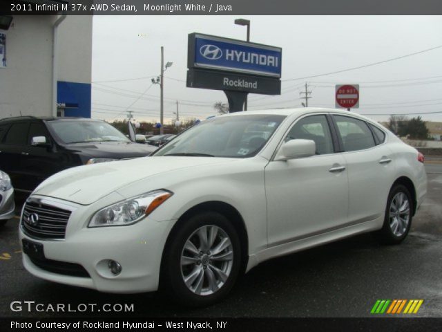 2011 Infiniti M 37x AWD Sedan in Moonlight White
