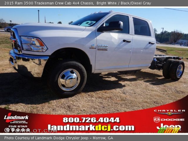 2015 Ram 3500 Tradesman Crew Cab 4x4 Chassis in Bright White