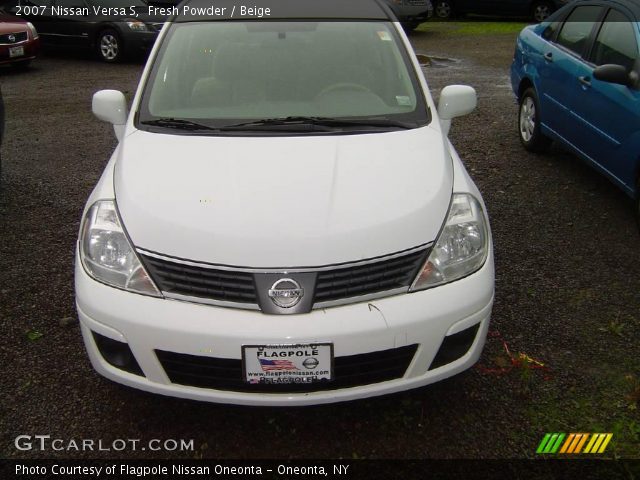 2007 Nissan Versa S in Fresh Powder