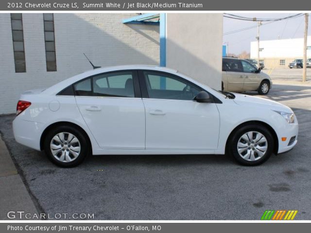 2012 Chevrolet Cruze LS in Summit White