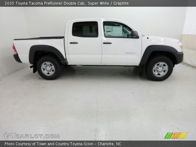 2015 Toyota Tacoma PreRunner Double Cab in Super White