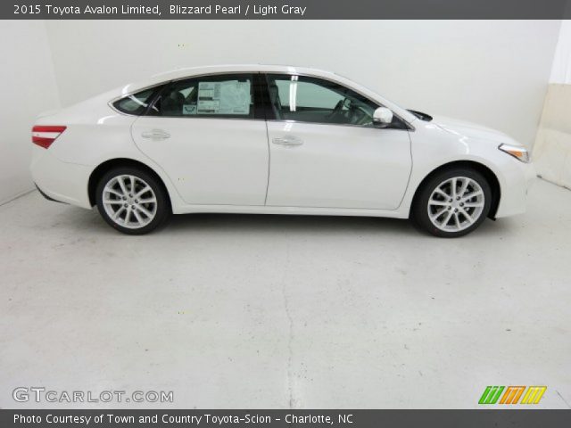 2015 Toyota Avalon Limited in Blizzard Pearl