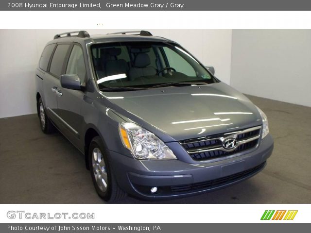 2008 Hyundai Entourage Limited in Green Meadow Gray