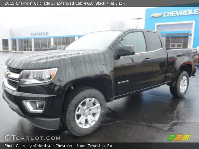 2015 Chevrolet Colorado LT Extended Cab 4WD in Black