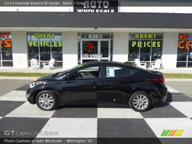 2014 Hyundai Elantra SE Sedan in Black