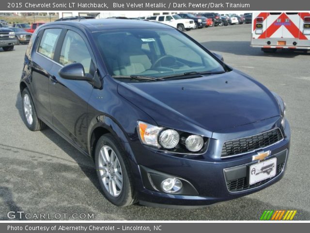 2015 Chevrolet Sonic LT Hatchback in Blue Velvet Metallic