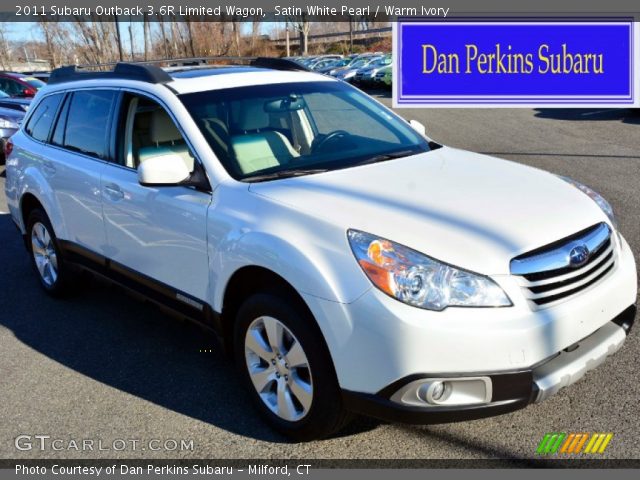 2011 Subaru Outback 3.6R Limited Wagon in Satin White Pearl