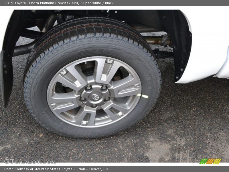 Super White / Black 2015 Toyota Tundra Platinum CrewMax 4x4