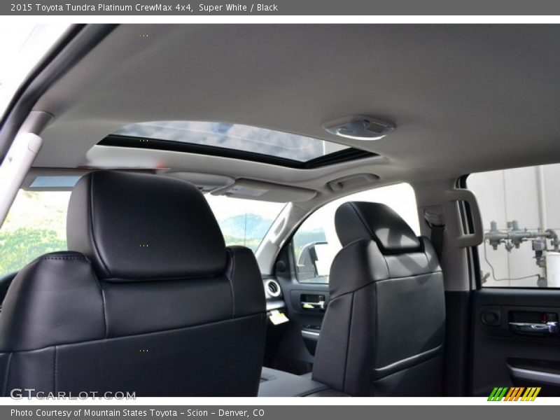 Super White / Black 2015 Toyota Tundra Platinum CrewMax 4x4