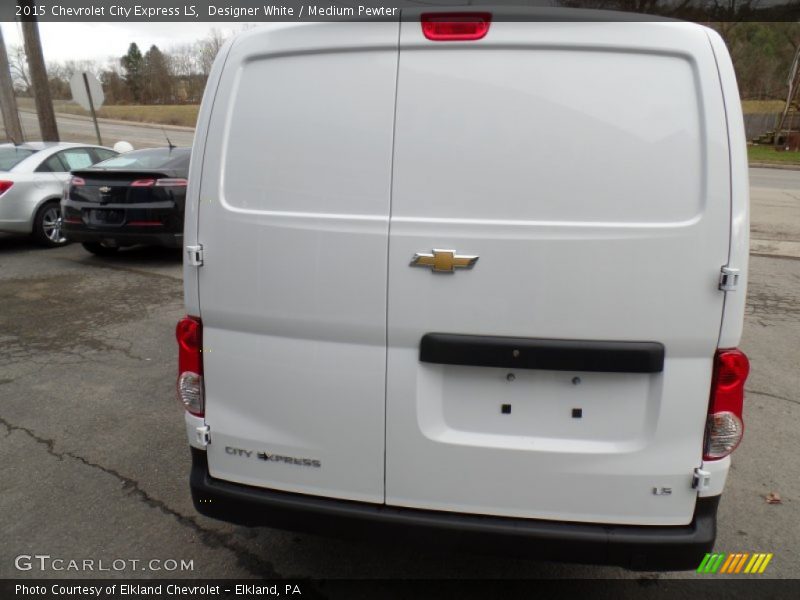 Designer White / Medium Pewter 2015 Chevrolet City Express LS
