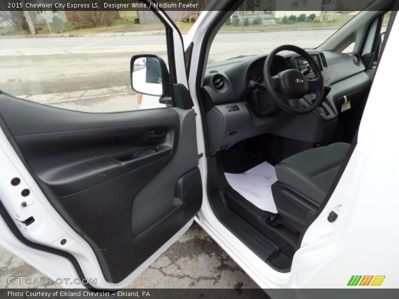  2015 City Express LS Medium Pewter Interior