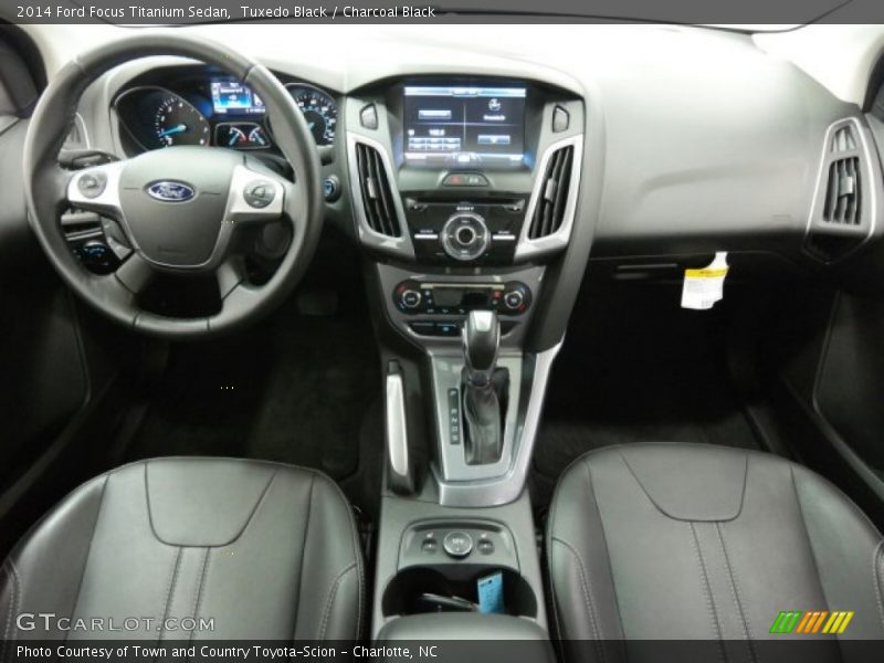 Tuxedo Black / Charcoal Black 2014 Ford Focus Titanium Sedan