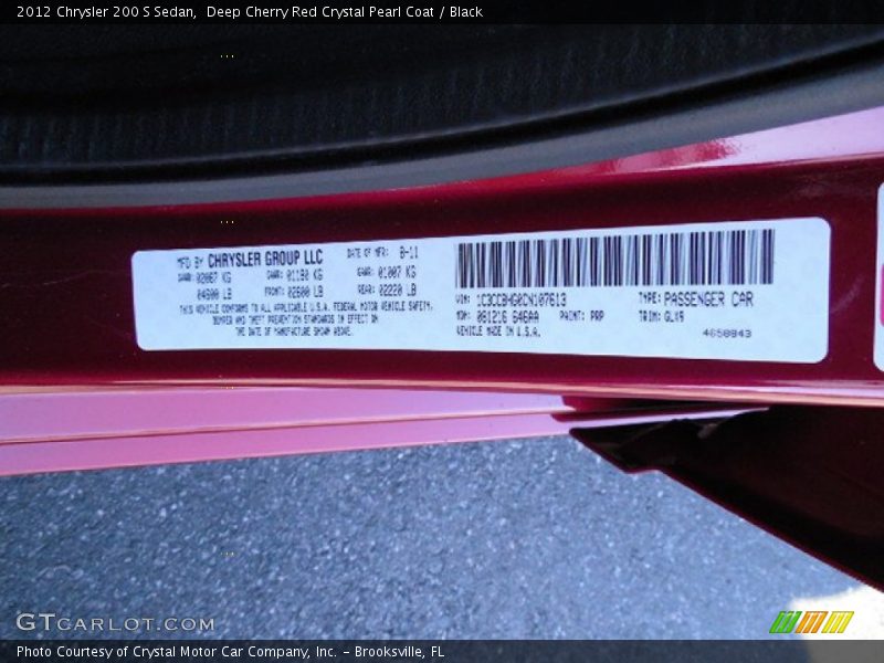 Deep Cherry Red Crystal Pearl Coat / Black 2012 Chrysler 200 S Sedan