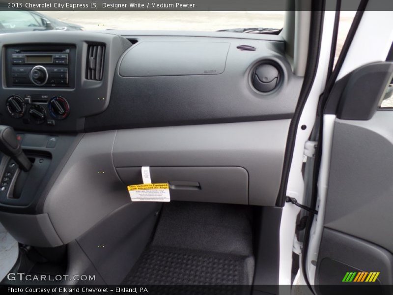 Designer White / Medium Pewter 2015 Chevrolet City Express LS