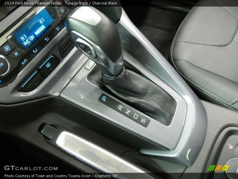 Tuxedo Black / Charcoal Black 2014 Ford Focus Titanium Sedan