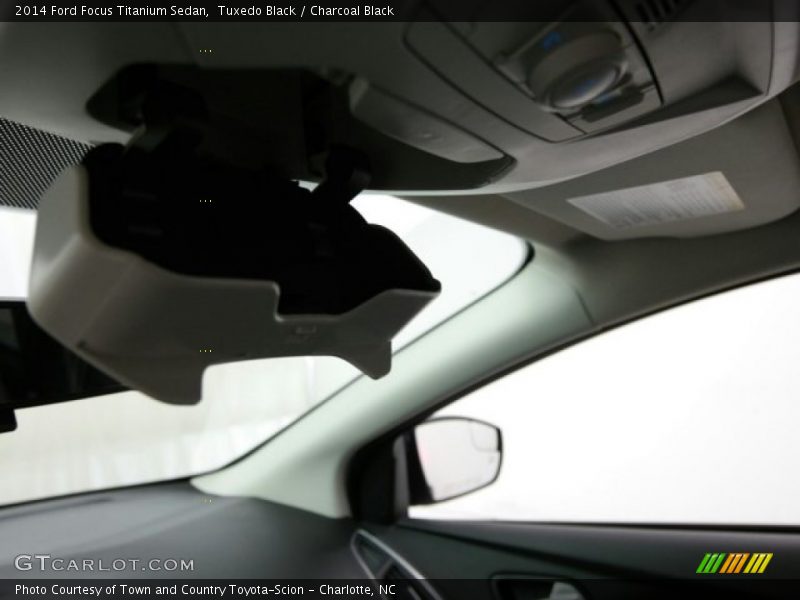 Tuxedo Black / Charcoal Black 2014 Ford Focus Titanium Sedan