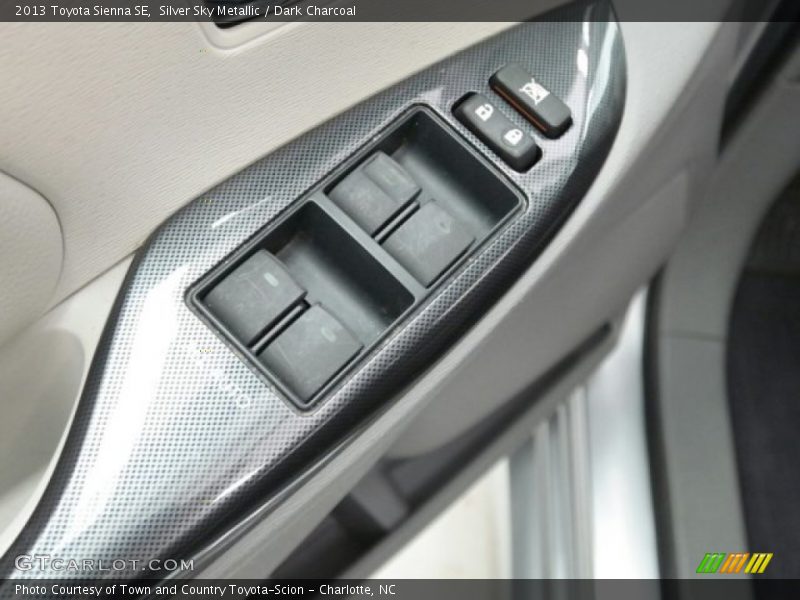 Silver Sky Metallic / Dark Charcoal 2013 Toyota Sienna SE