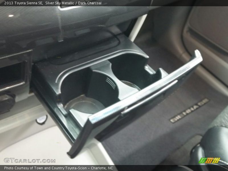 Silver Sky Metallic / Dark Charcoal 2013 Toyota Sienna SE