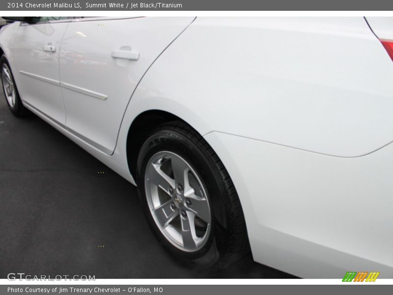 Summit White / Jet Black/Titanium 2014 Chevrolet Malibu LS