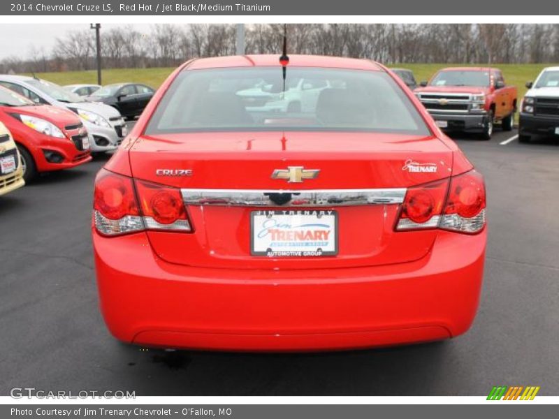 Red Hot / Jet Black/Medium Titanium 2014 Chevrolet Cruze LS