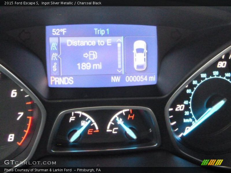 Ingot Silver Metallic / Charcoal Black 2015 Ford Escape S