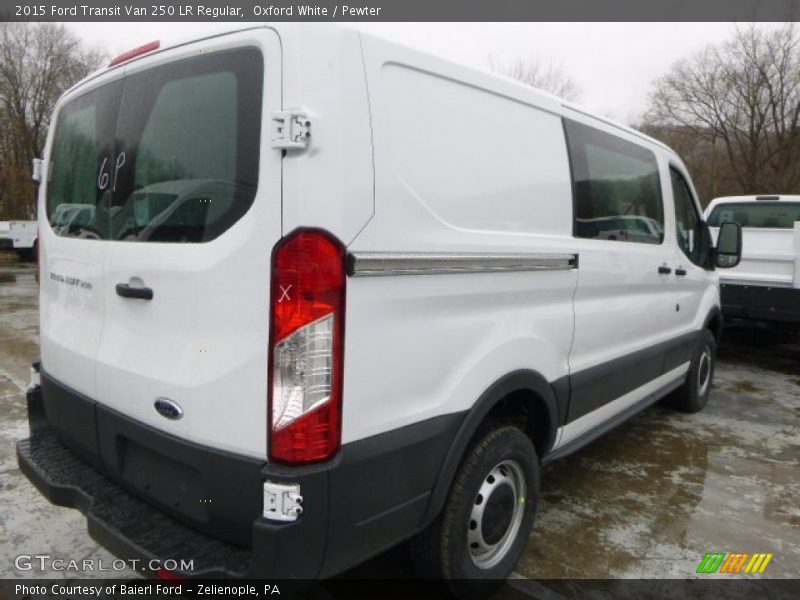  2015 Transit Van 250 LR Regular Oxford White