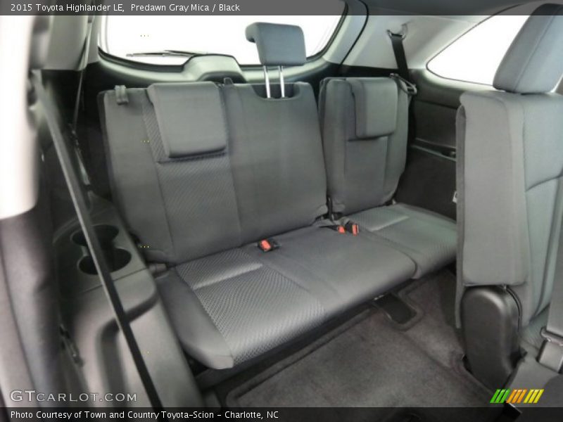 Predawn Gray Mica / Black 2015 Toyota Highlander LE