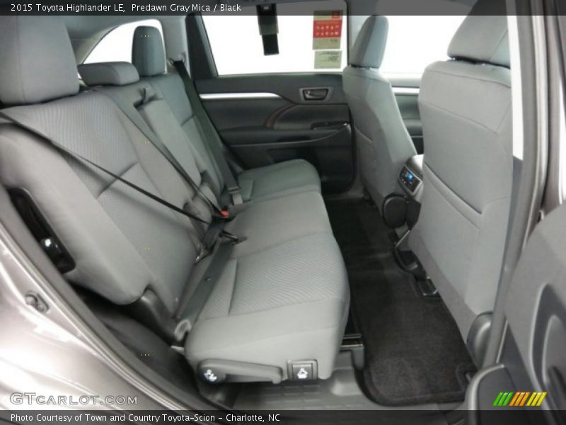 Predawn Gray Mica / Black 2015 Toyota Highlander LE