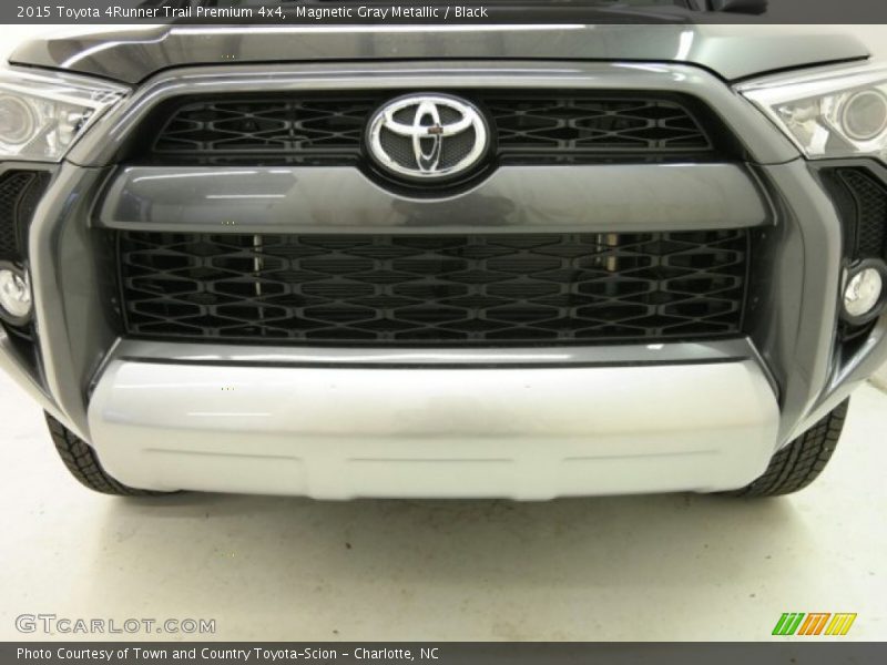 Magnetic Gray Metallic / Black 2015 Toyota 4Runner Trail Premium 4x4
