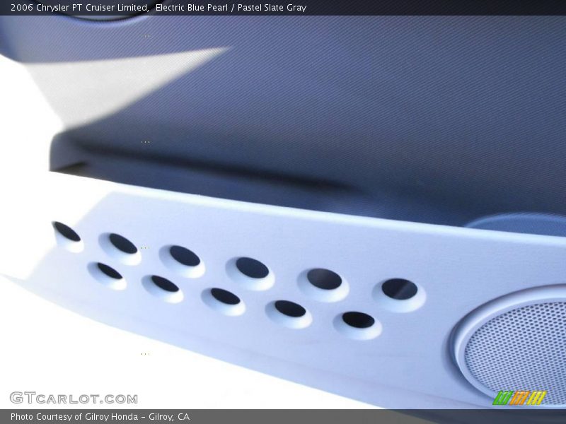 Electric Blue Pearl / Pastel Slate Gray 2006 Chrysler PT Cruiser Limited