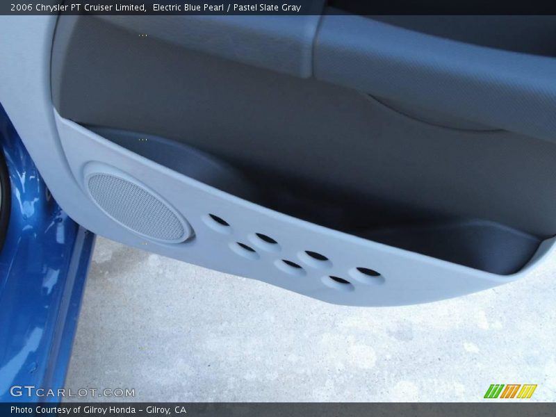 Electric Blue Pearl / Pastel Slate Gray 2006 Chrysler PT Cruiser Limited