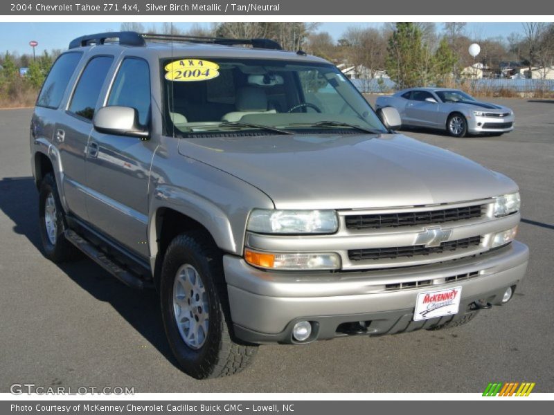 Silver Birch Metallic / Tan/Neutral 2004 Chevrolet Tahoe Z71 4x4
