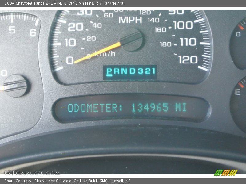 Silver Birch Metallic / Tan/Neutral 2004 Chevrolet Tahoe Z71 4x4