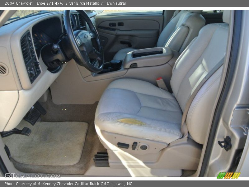 Silver Birch Metallic / Tan/Neutral 2004 Chevrolet Tahoe Z71 4x4