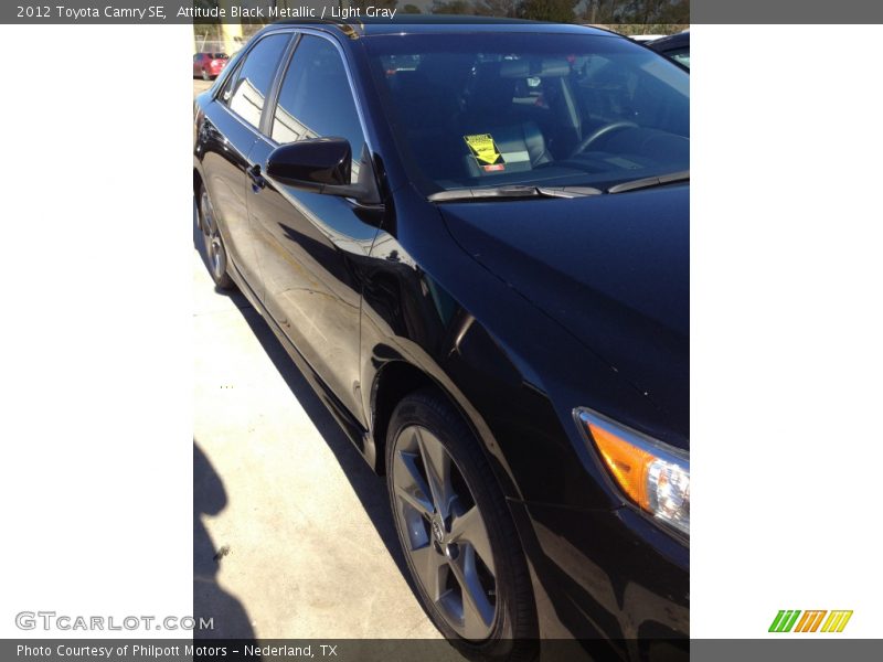 Attitude Black Metallic / Light Gray 2012 Toyota Camry SE