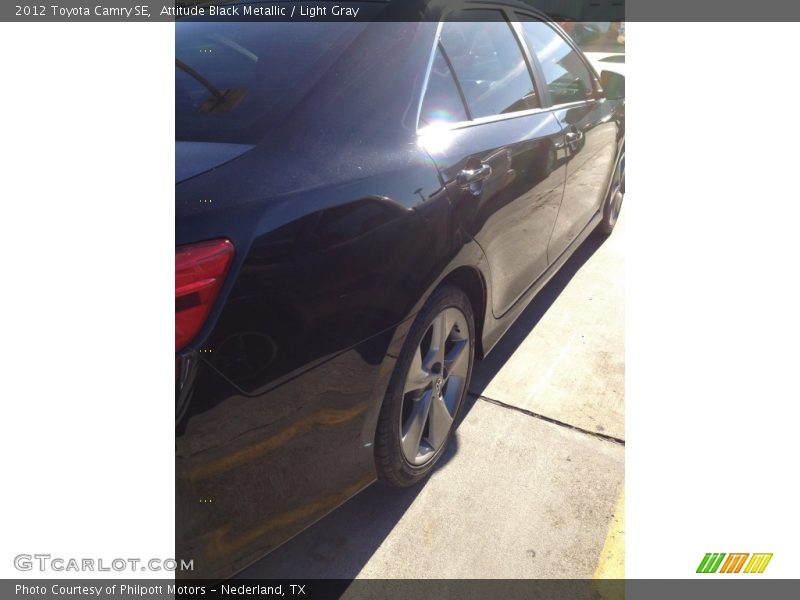 Attitude Black Metallic / Light Gray 2012 Toyota Camry SE